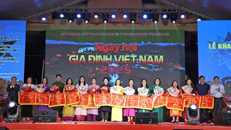 Khai mạc Ngày hội Gia đình Việt Nam năm 2025